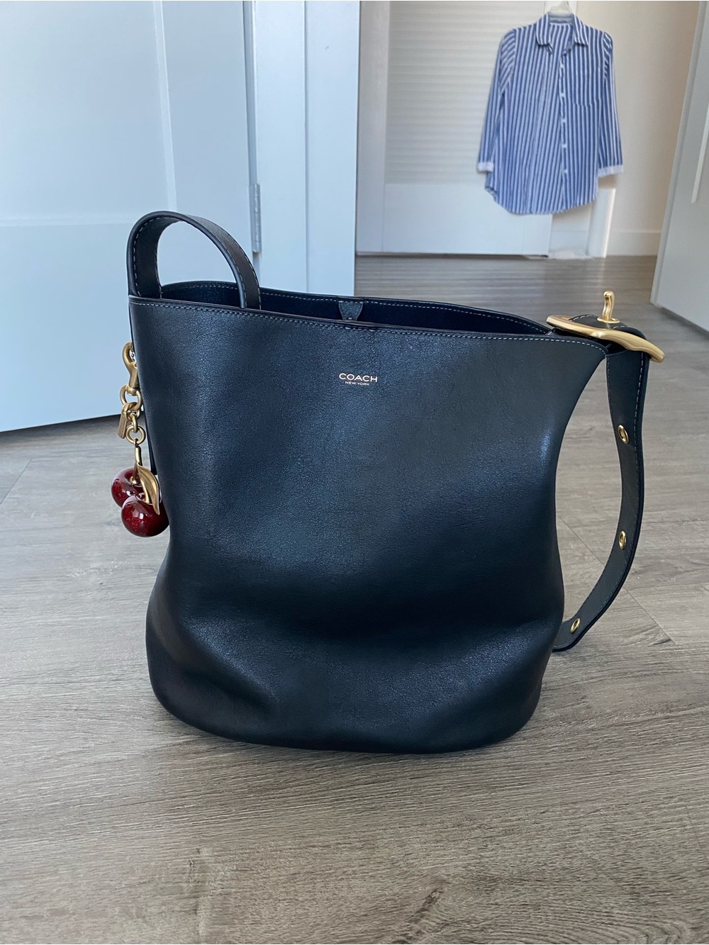 Coach Bleecker Full Size in Black full grain leather